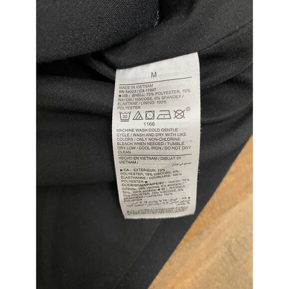 Old Navy Career Black Balzer Preppy Shoulder Pads Two Front Buttons Size M - Picture 6 of 8